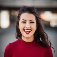 Olivia Wilson Photo